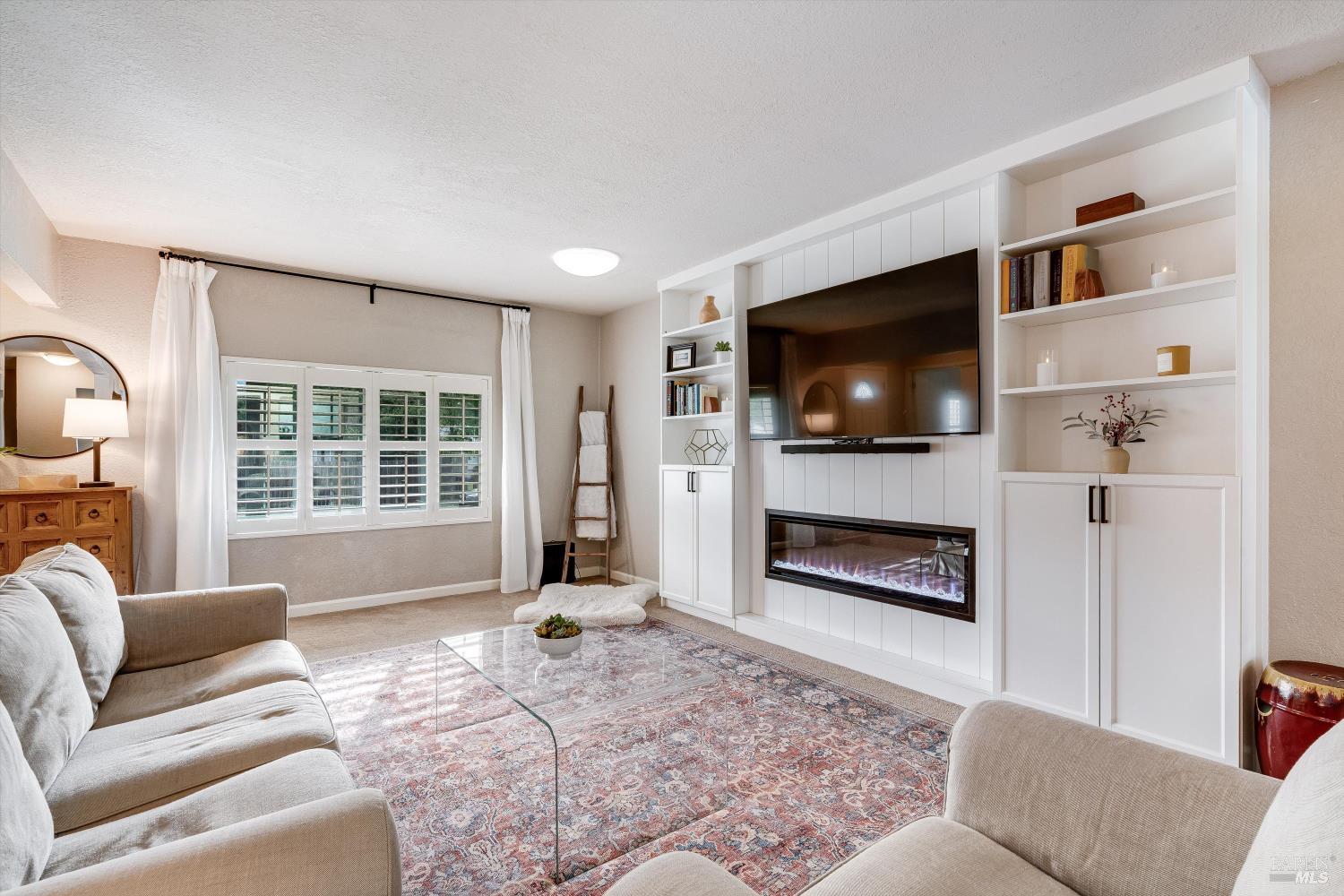 525 Oak Lake Avenue Santa Rosa, CA 95409 - Photo 15 of 74