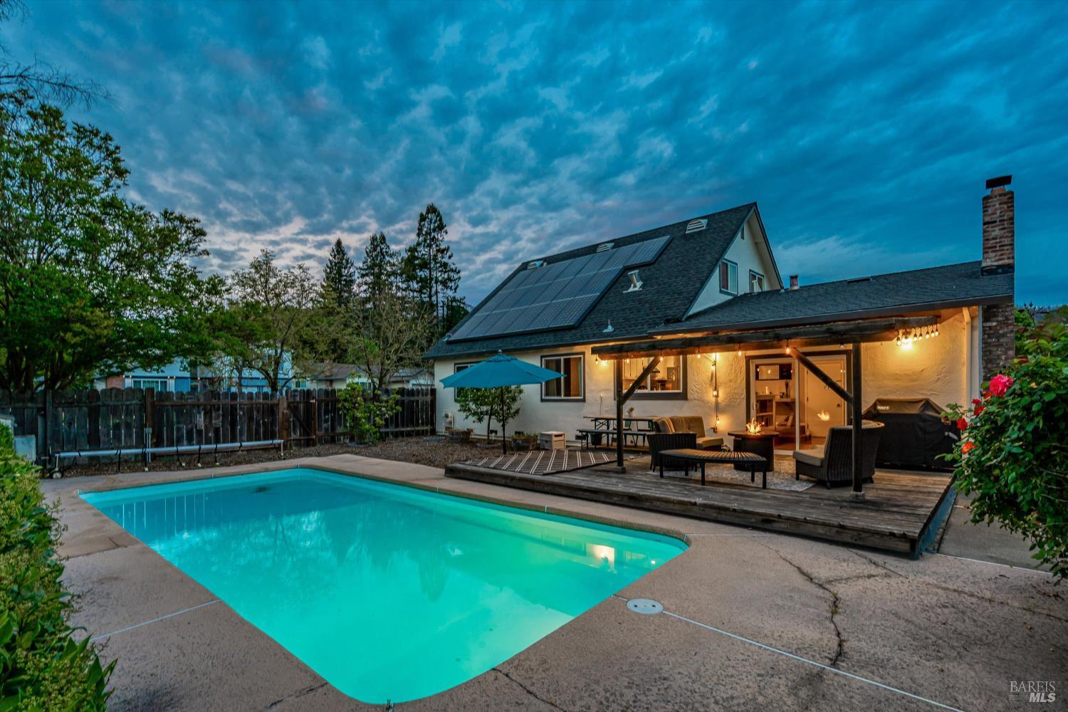 525 Oak Lake Avenue Santa Rosa, CA 95409 - Photo 2 of 74