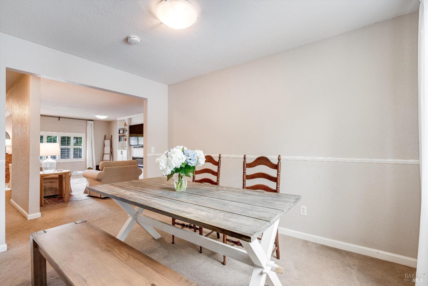 525 Oak Lake Avenue Santa Rosa, CA 95409 - Photo 23 of 74