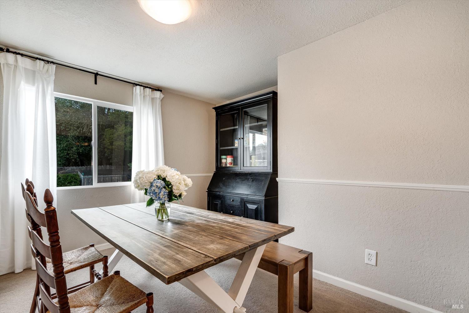 525 Oak Lake Avenue Santa Rosa, CA 95409 - Photo 24 of 74