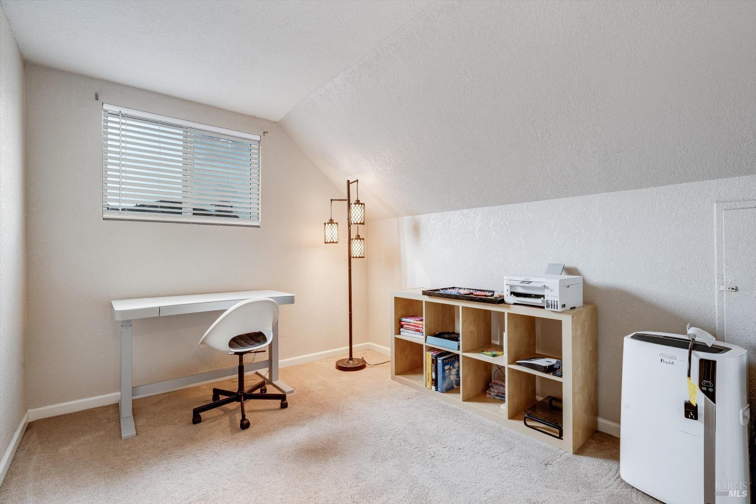 525 Oak Lake Avenue Santa Rosa, CA 95409 - Photo 28 of 74