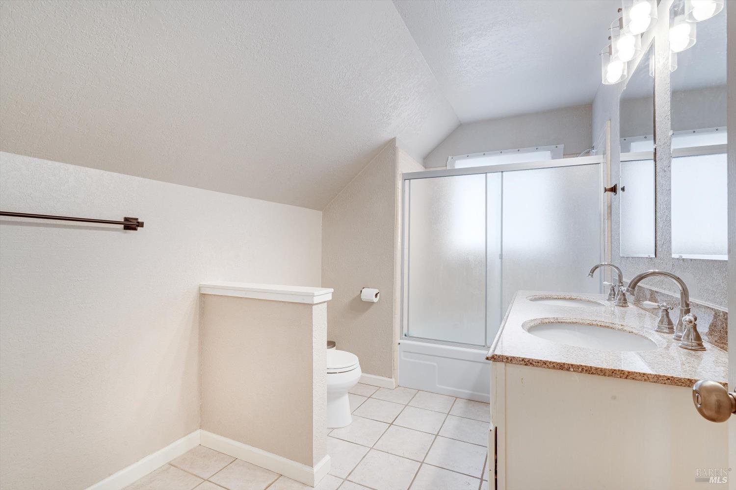 525 Oak Lake Avenue Santa Rosa, CA 95409 - Photo 33 of 74