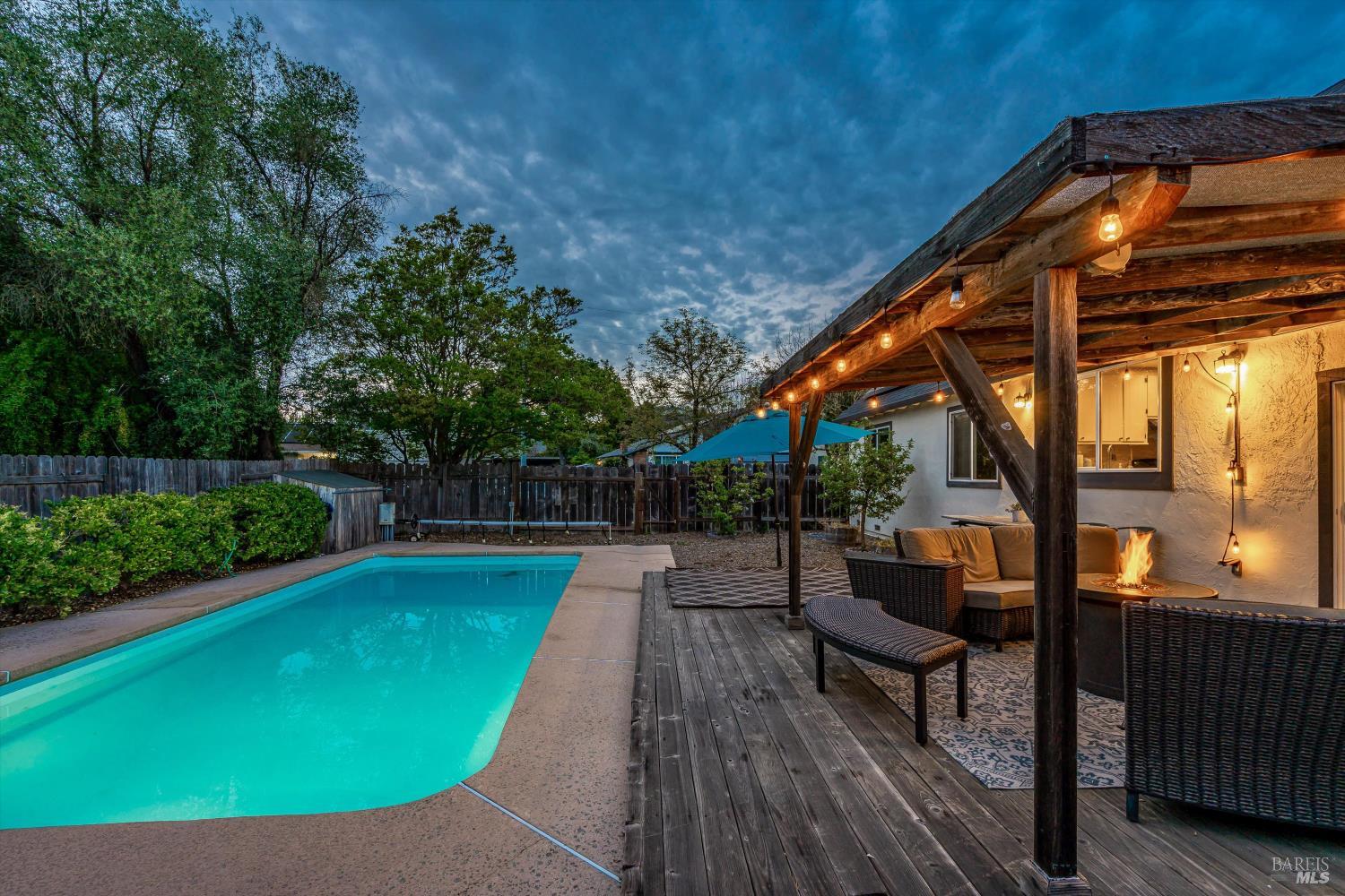 525 Oak Lake Avenue Santa Rosa, CA 95409 - Photo 37 of 74