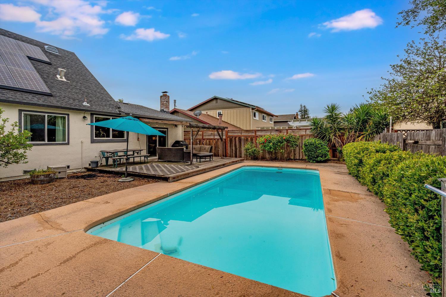 525 Oak Lake Avenue Santa Rosa, CA 95409 - Photo 47 of 74