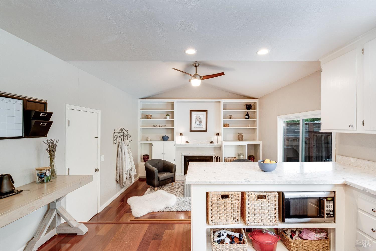 525 Oak Lake Avenue Santa Rosa, CA 95409 - Photo 8 of 74