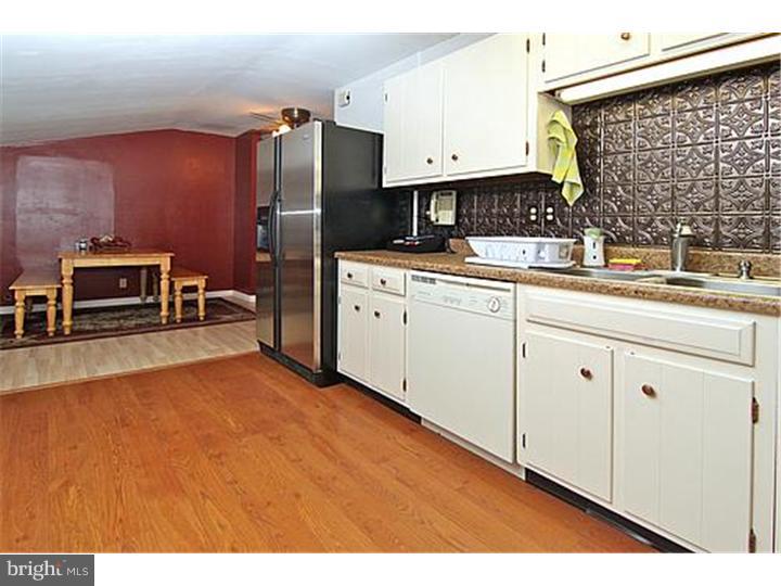 1817 Janvier Road Williamstown, NJ 08094 - Photo 2 of 22