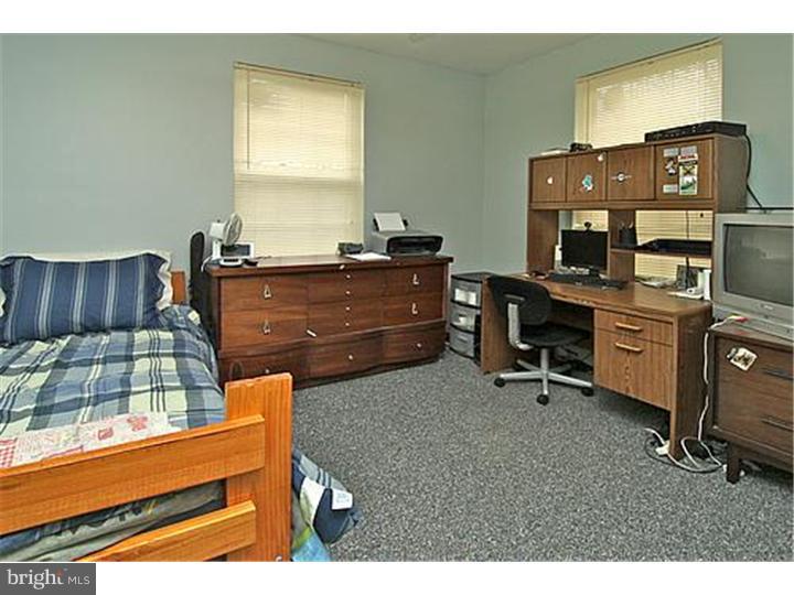 1817 Janvier Road Williamstown, NJ 08094 - Photo 15 of 22 Bedroom 3