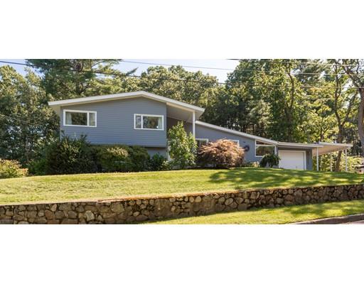 8 Doncaster Road Lynnfield, MA 01940 - Photo 1 of 39 Gallery Image 1