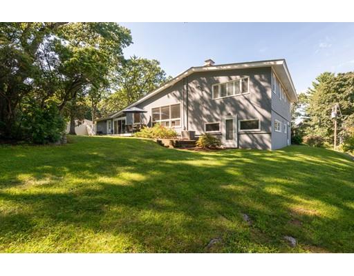 8 Doncaster Road Lynnfield, MA 01940 - Photo 7 of 39 Gallery Image 7