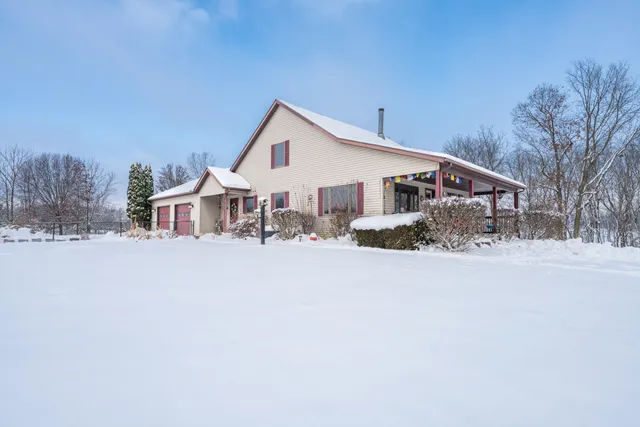 $499,900 | 12344 Warner Road, Plainwell, MI 49080