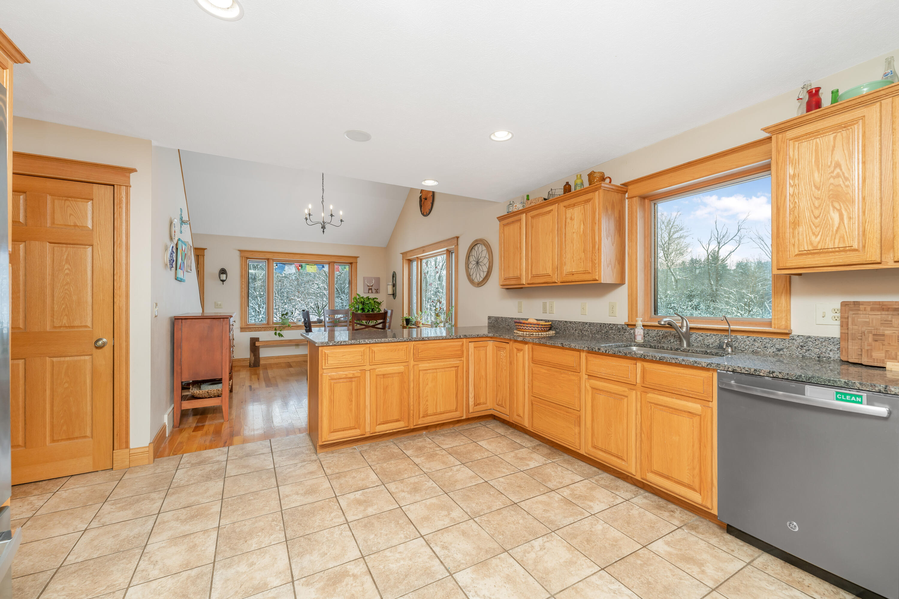 12344 Warner Road Plainwell, MI 49080 - Photo 6 of 46 DSC00466