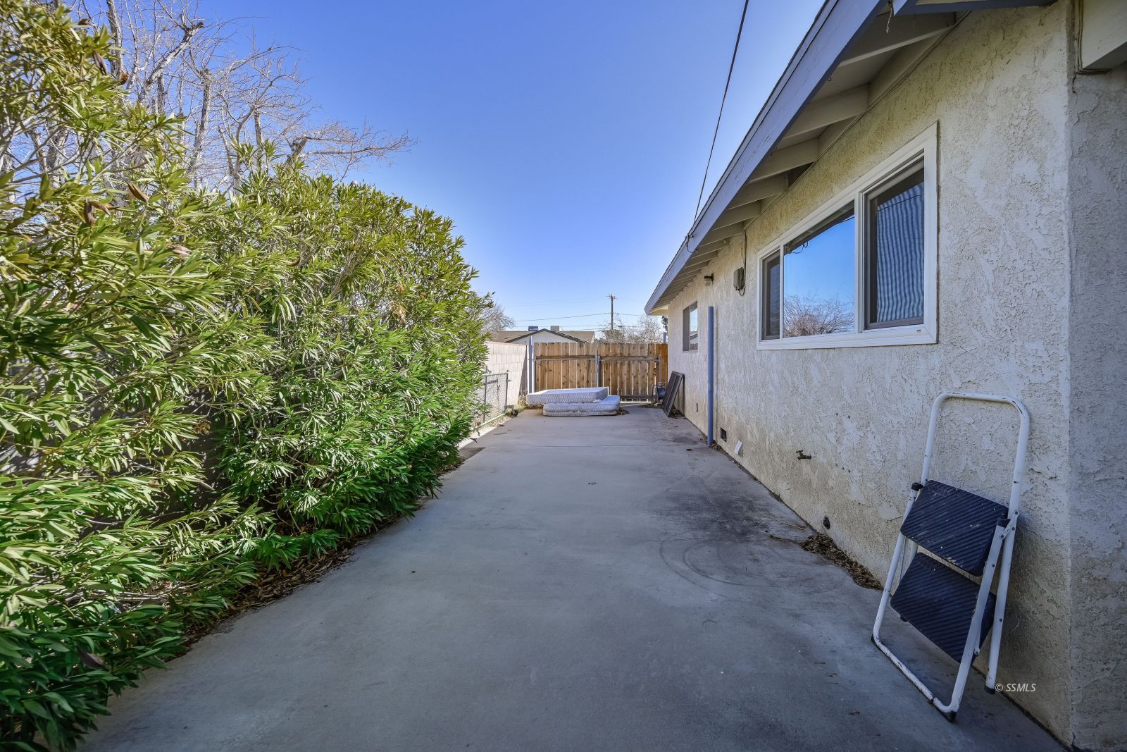 221 South Silver Ridge Street Ridgecrest, CA 93555 - Photo 40 of 44
