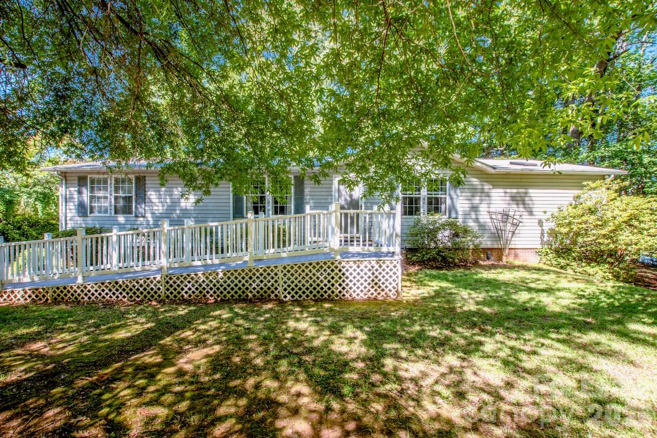 447 Kemp Road Mooresville, NC 28117 - Photo 4 of 48