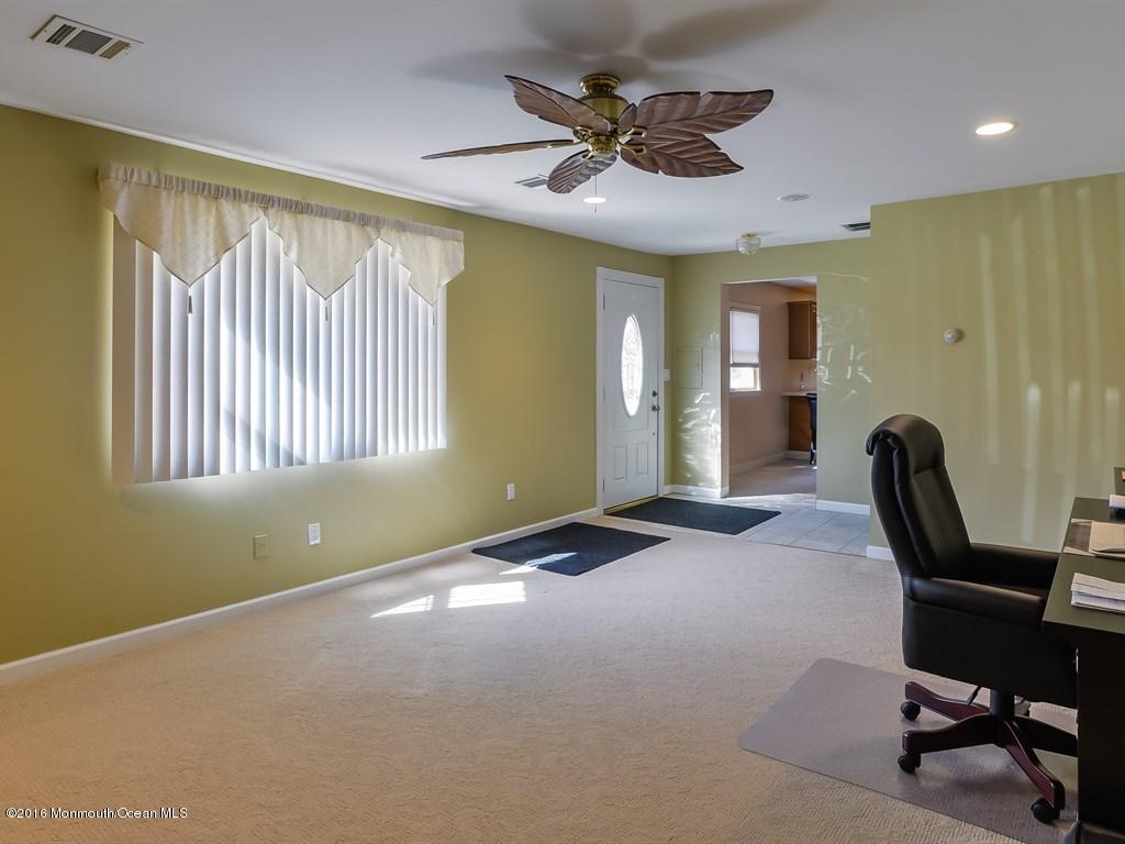 22 Tanglewood Road Middletown, NJ 07748 - Photo 30 of 36 031_Finished Lower Level