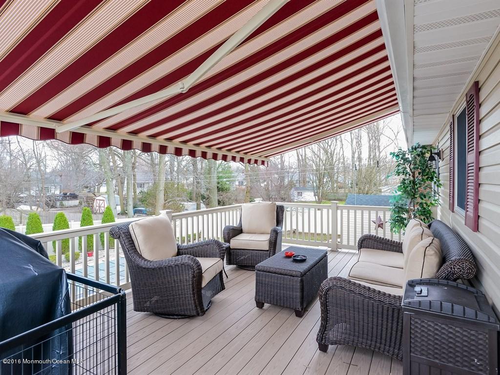 22 Tanglewood Road Middletown, NJ 07748 - Photo 35 of 36 036_Deck