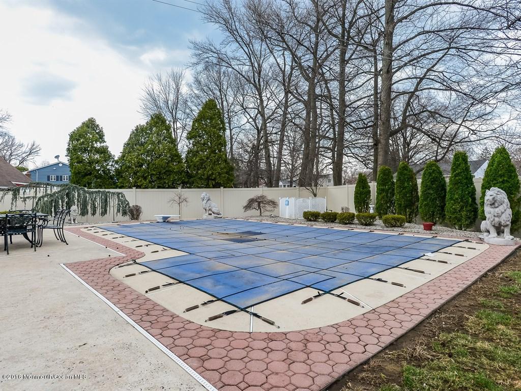 22 Tanglewood Road Middletown, NJ 07748 - Photo 36 of 36 037_Pool
