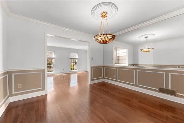 $485,000 | 410 Royal Court, Pittsburgh, PA 15234