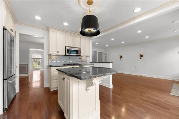 $485,000 | 410 Royal Court, Pittsburgh, PA 15234