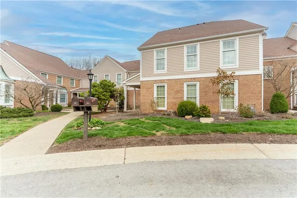 $485,000 | 410 Royal Court, Pittsburgh, PA 15234