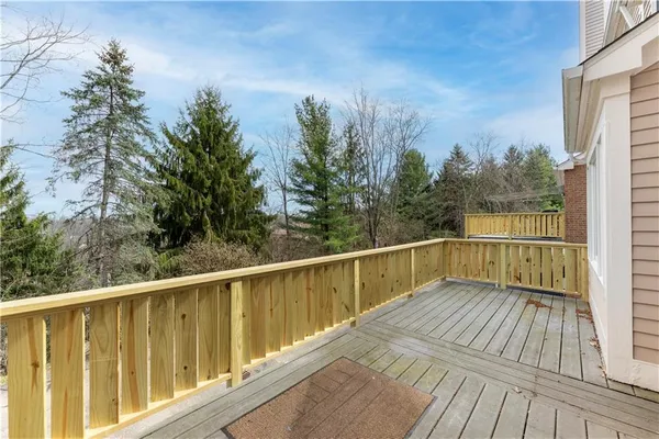 $485,000 | 410 Royal Court, Pittsburgh, PA 15234