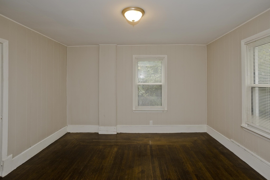 53 Freeman Terrace Springfield, MA 01104 - Photo 14 of 42