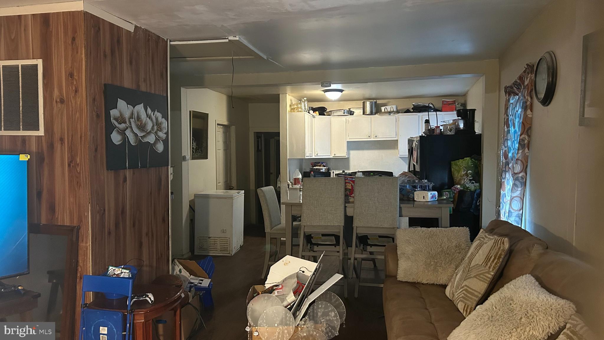 71 Poplar Street Penns Grove, NJ 08069 - Photo 2 of 10