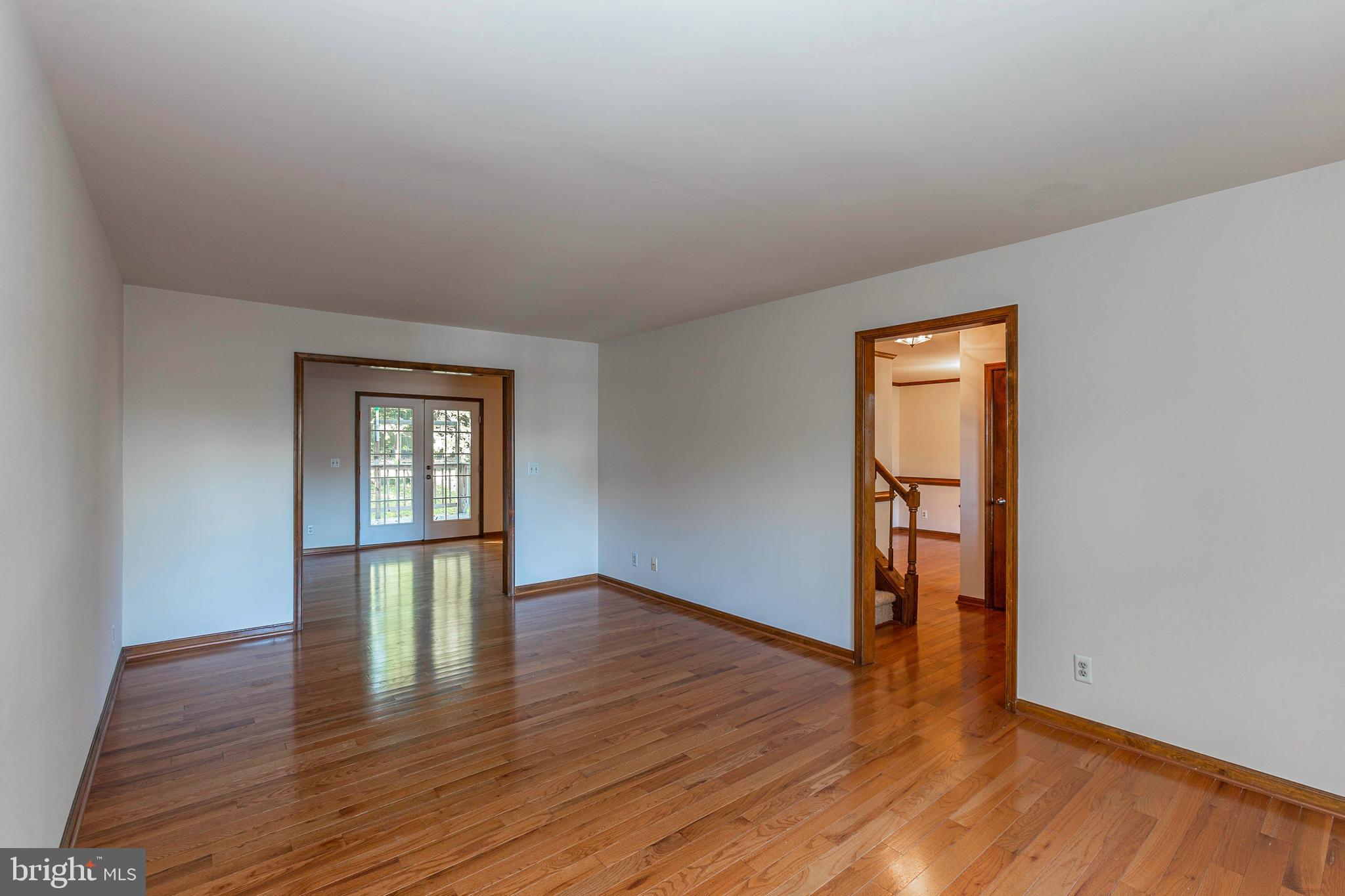 256 Choptank Road Stafford, VA 22556 - Photo 2 of 46 Living Room