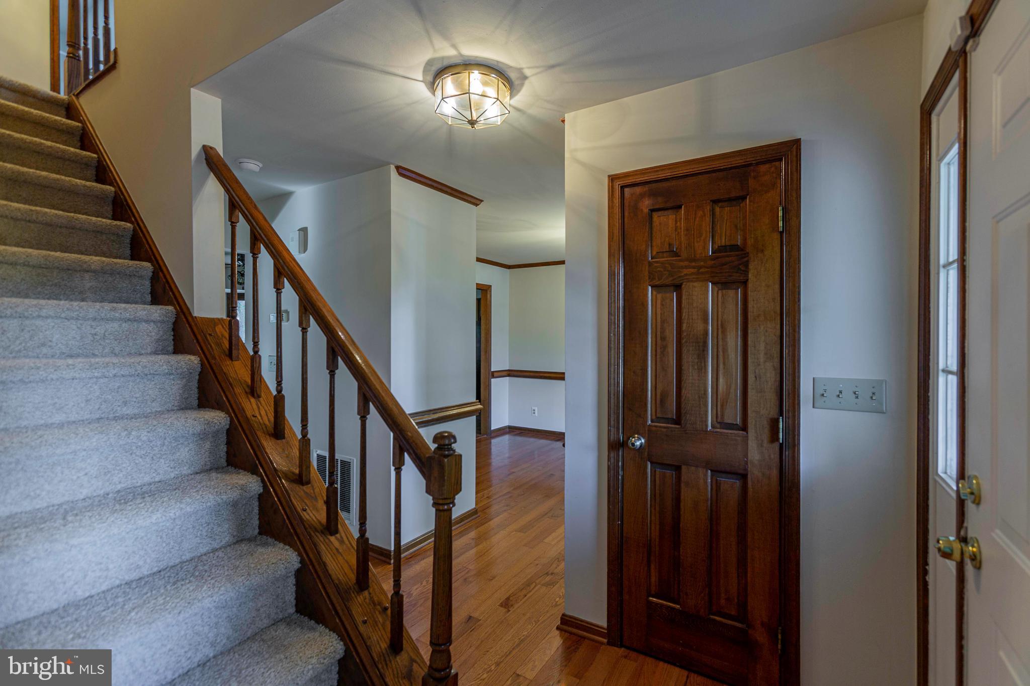 256 Choptank Road Stafford, VA 22556 - Photo 20 of 46 Foyer