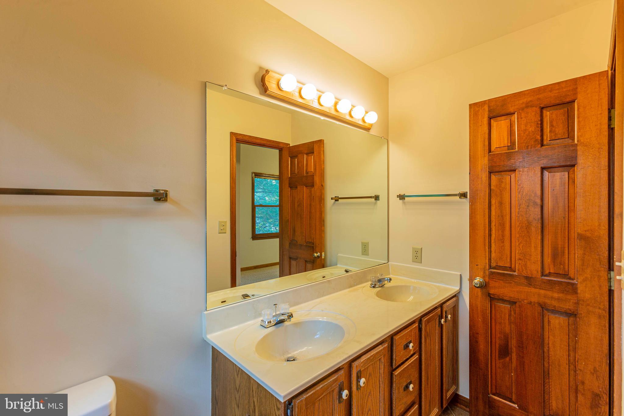 256 Choptank Road Stafford, VA 22556 - Photo 34 of 46 Primary Bathroom