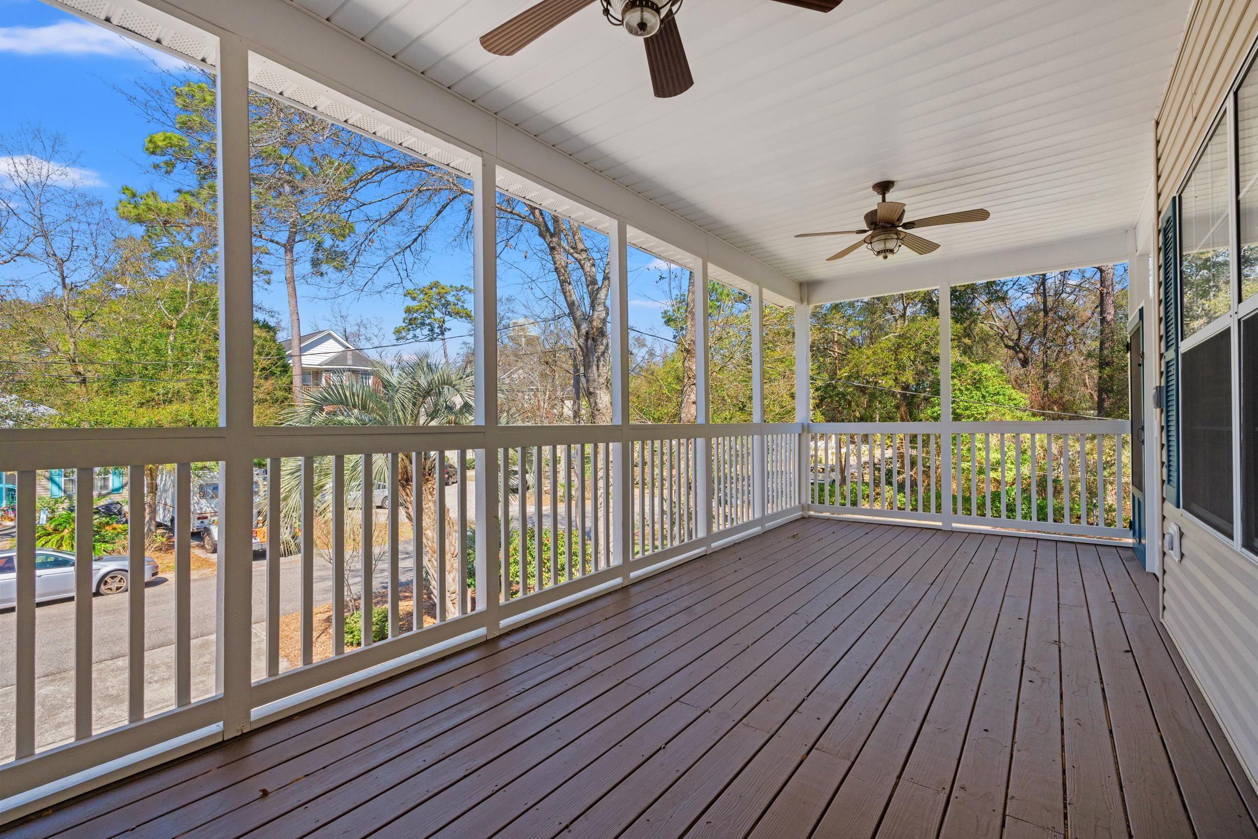 1019 Hickory Drive Surfside Beach, SC 29575 - Photo 4 of 39