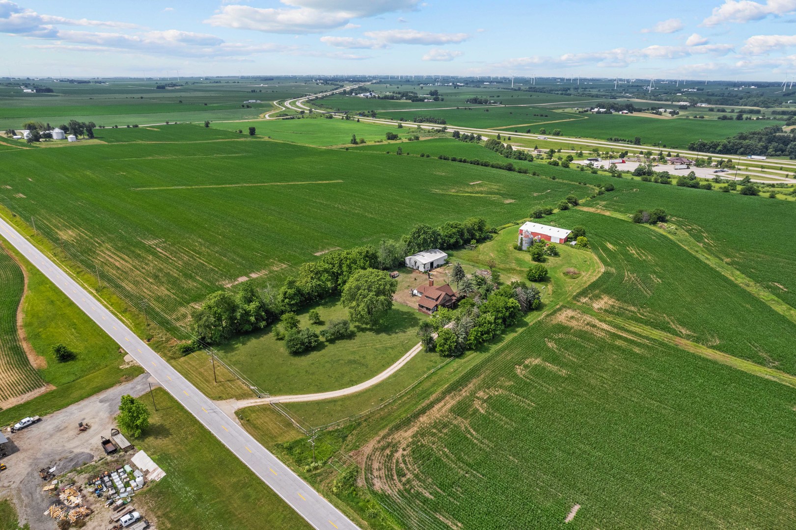 953 Paw Paw Road Paw Paw, IL 61353 - Photo 7 of 41 Gallery Image 7