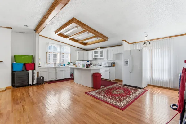$194,900 | Undisclosed Address, Hammond, IN 46324