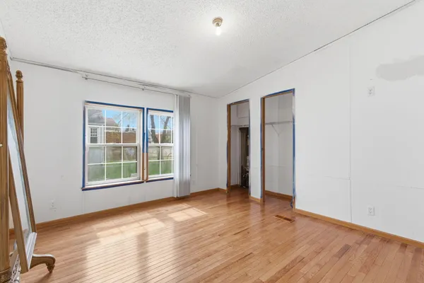 $194,900 | Undisclosed Address, Hammond, IN 46324
