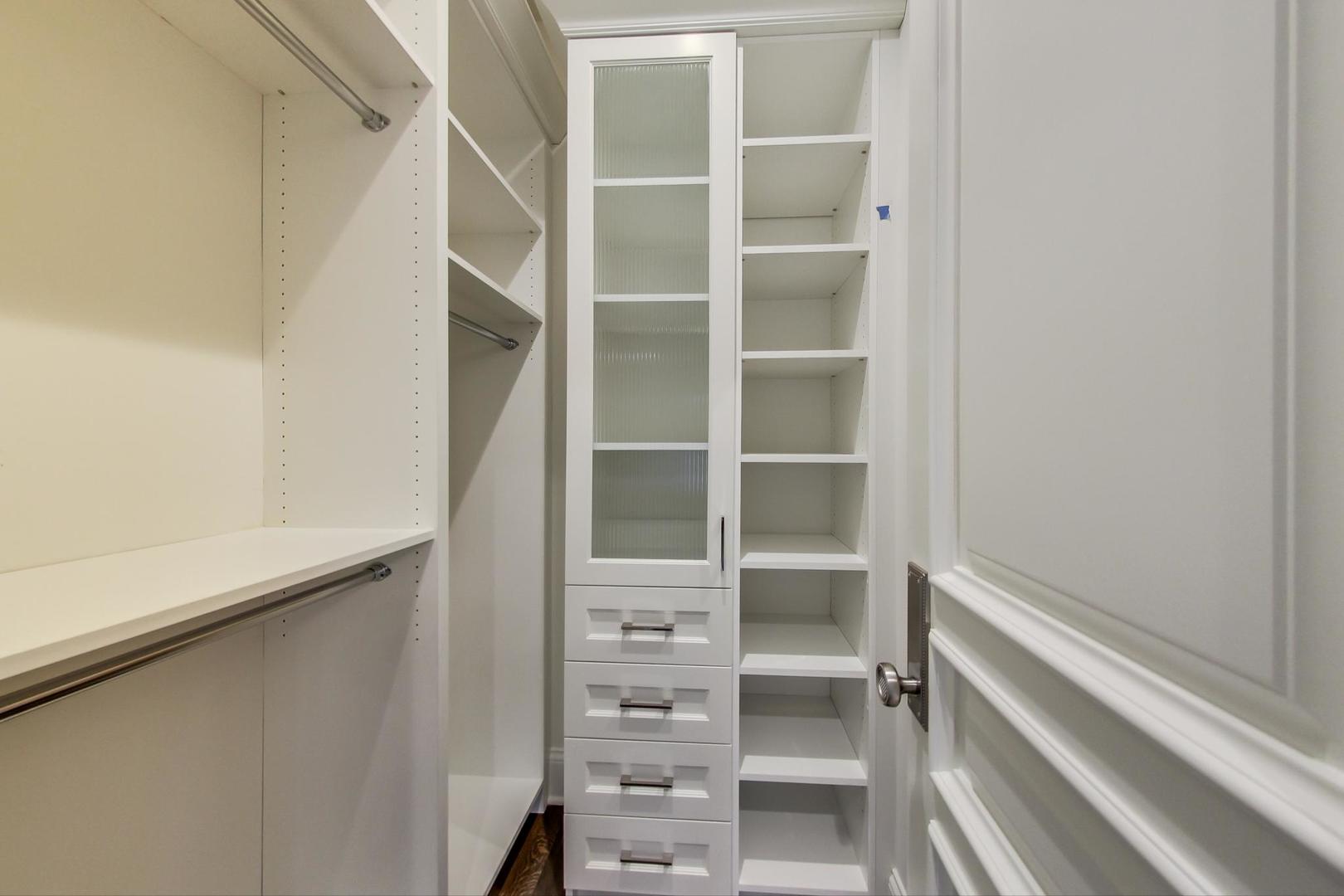310 Raleigh Road Kenilworth, IL 60043 - Photo 31 of 91 Gallery Image 31