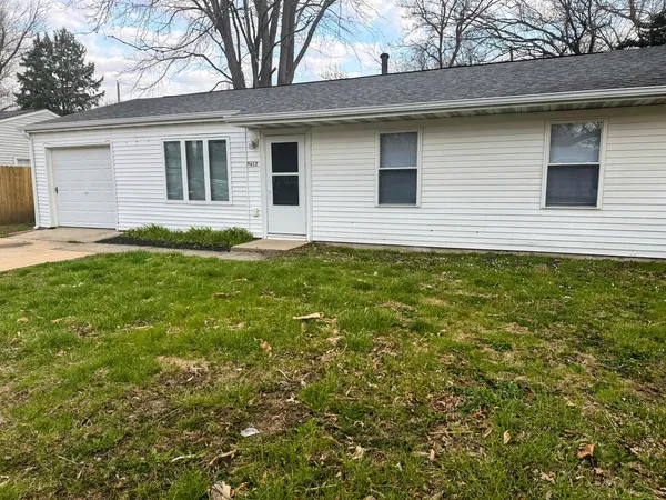 $164,999 | 2612 West Kirby Avenue, Champaign, IL 61821