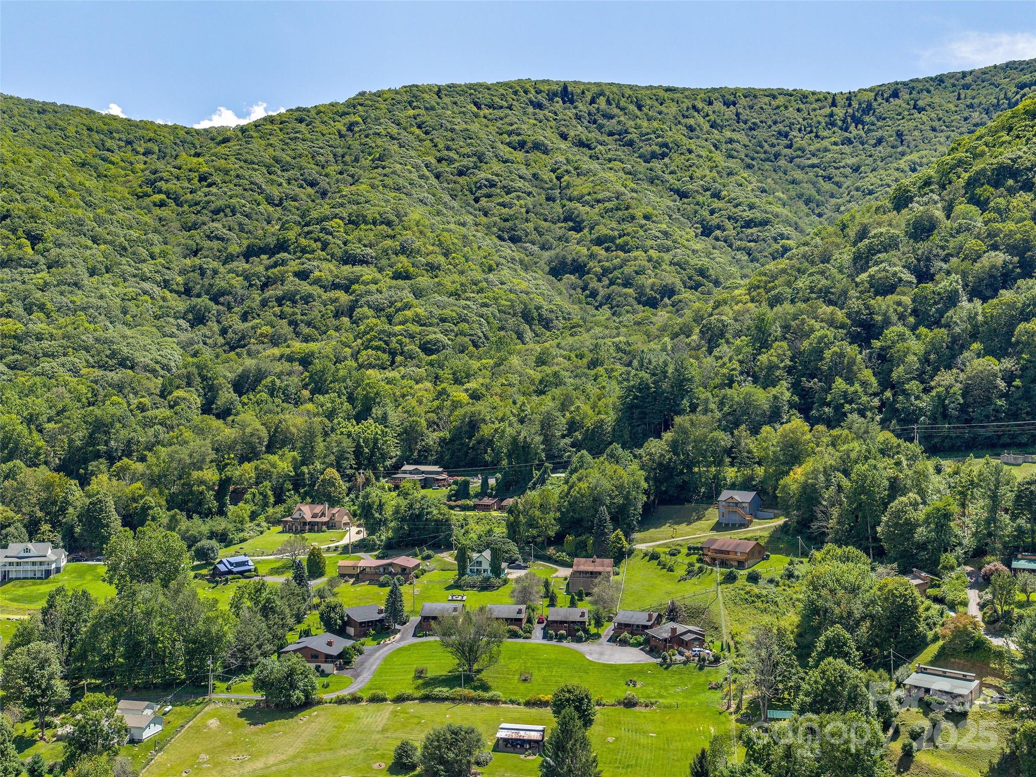 95 Hillcrest Road Maggie Valley, NC 28751 - Photo 23 of 25 Gallery Image 23