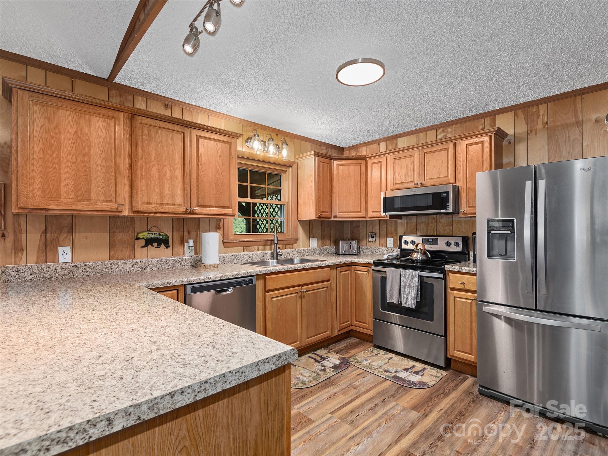 95 Hillcrest Road Maggie Valley, NC 28751 - Photo 10 of 25 Gallery Image 10