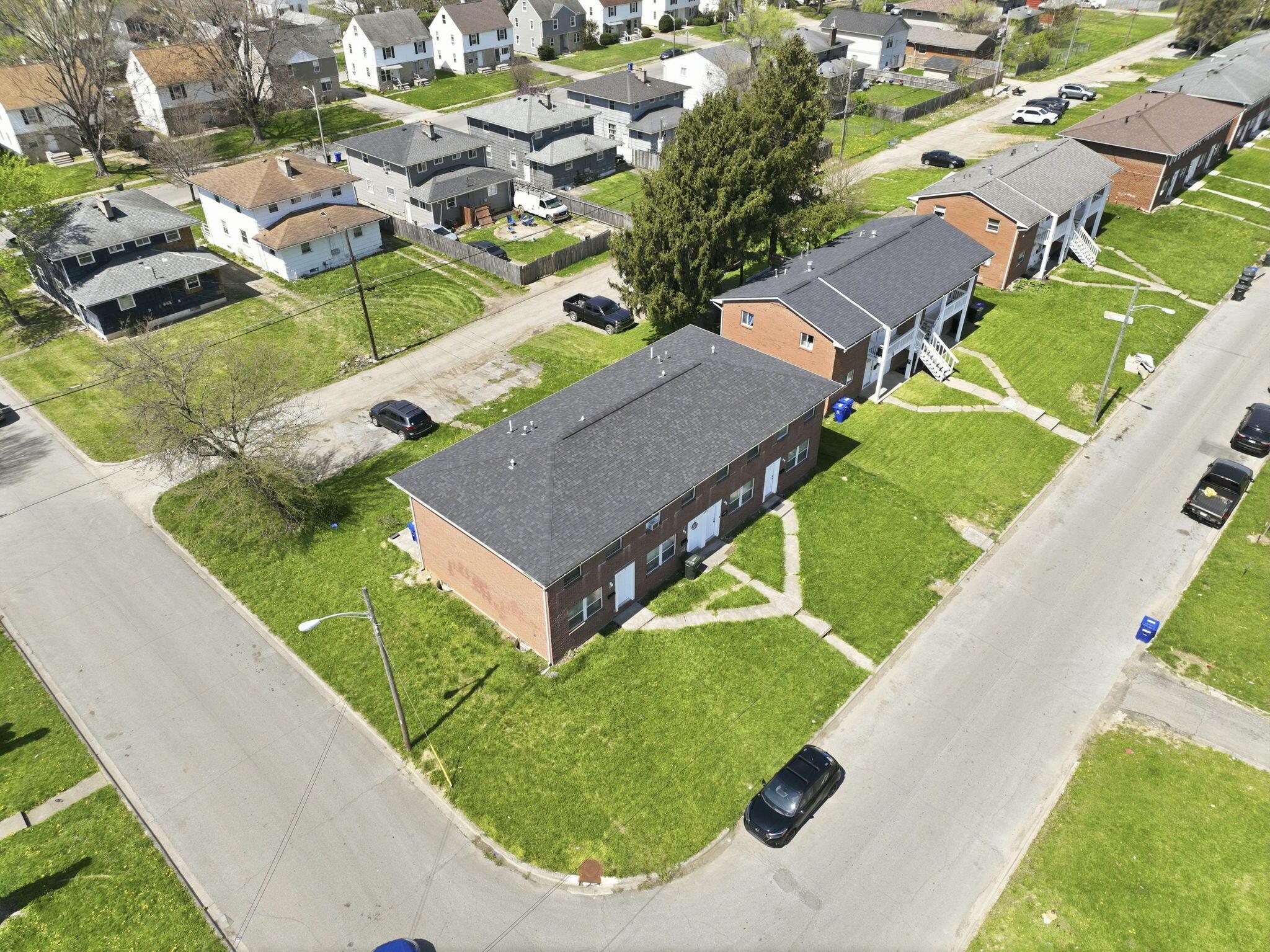 455 Barnett Road Columbus, OH 43213 - Photo 3 of 37 47-web-or-mls-455-barnett-rd