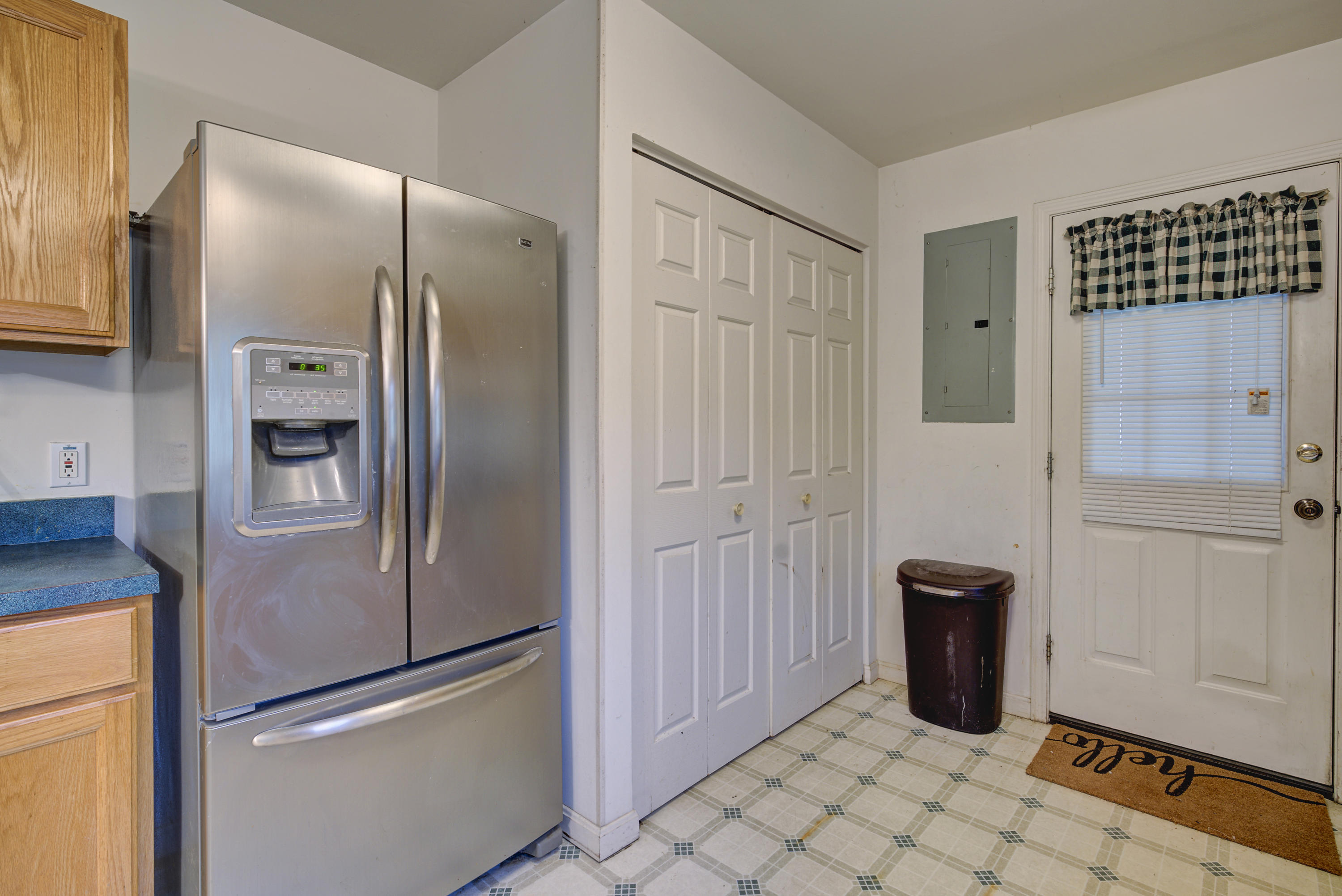1775 Whitehouse Road Greeneville, TN 37745 - Photo 6 of 24 White-3