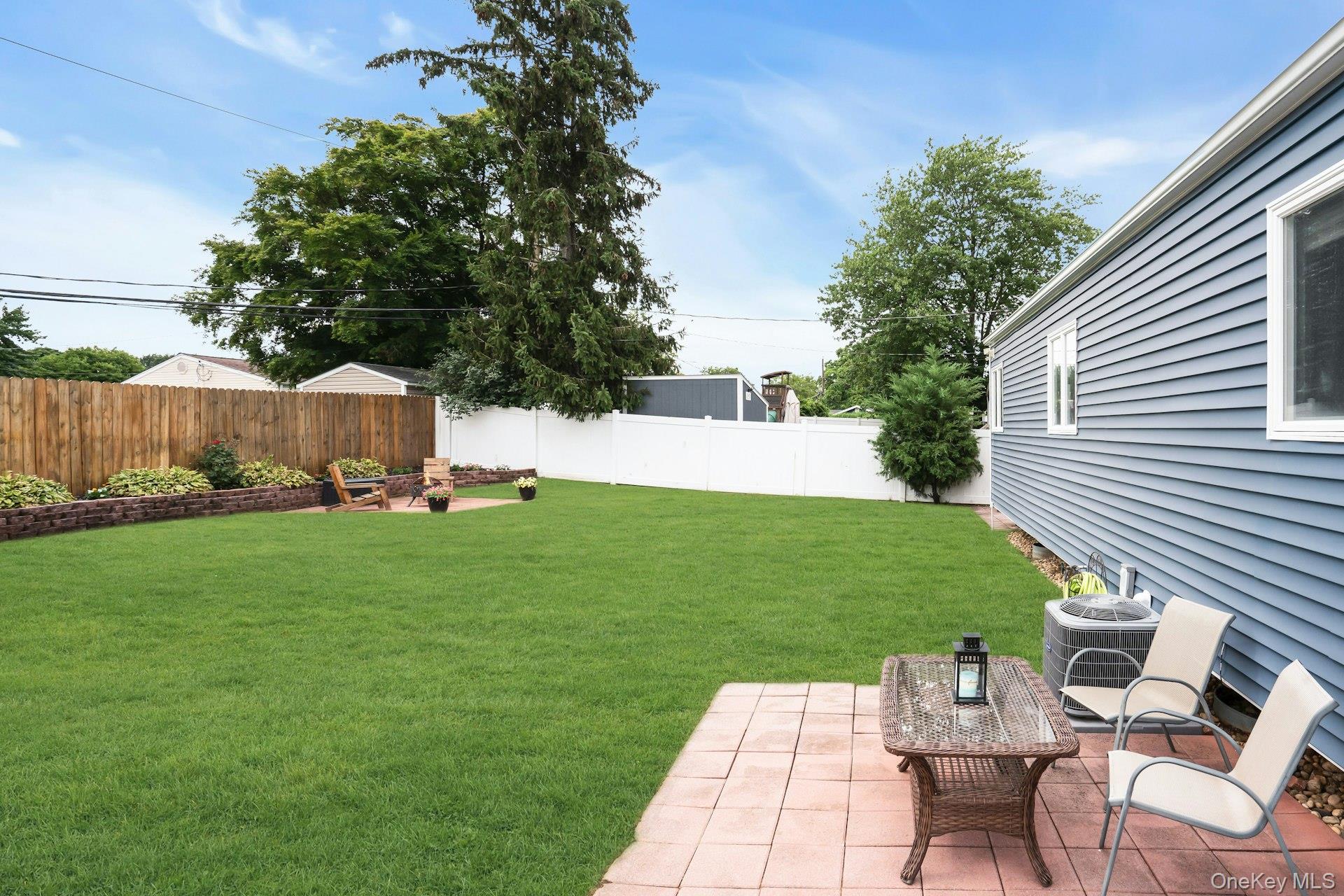 5 Stagg Lane Commack, NY 11725 - Photo 34 of 35 3rd Patio services pool.