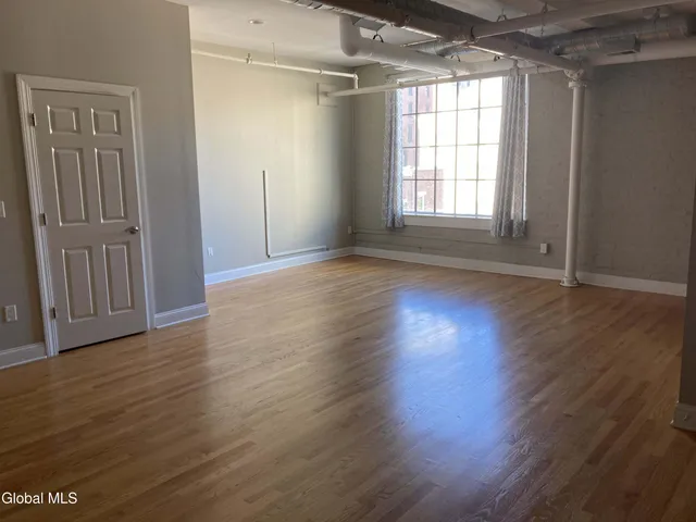 $1,100 | 4 Sheridan Avenue, Unit 5B, Albany, NY 12210
