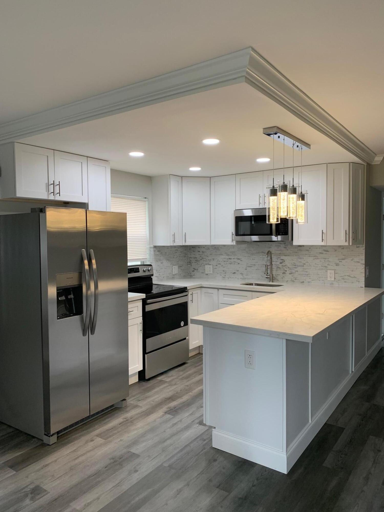 52 Suffolk B Boca Raton, FL 33434 - Photo 2 of 17 IMG_3086