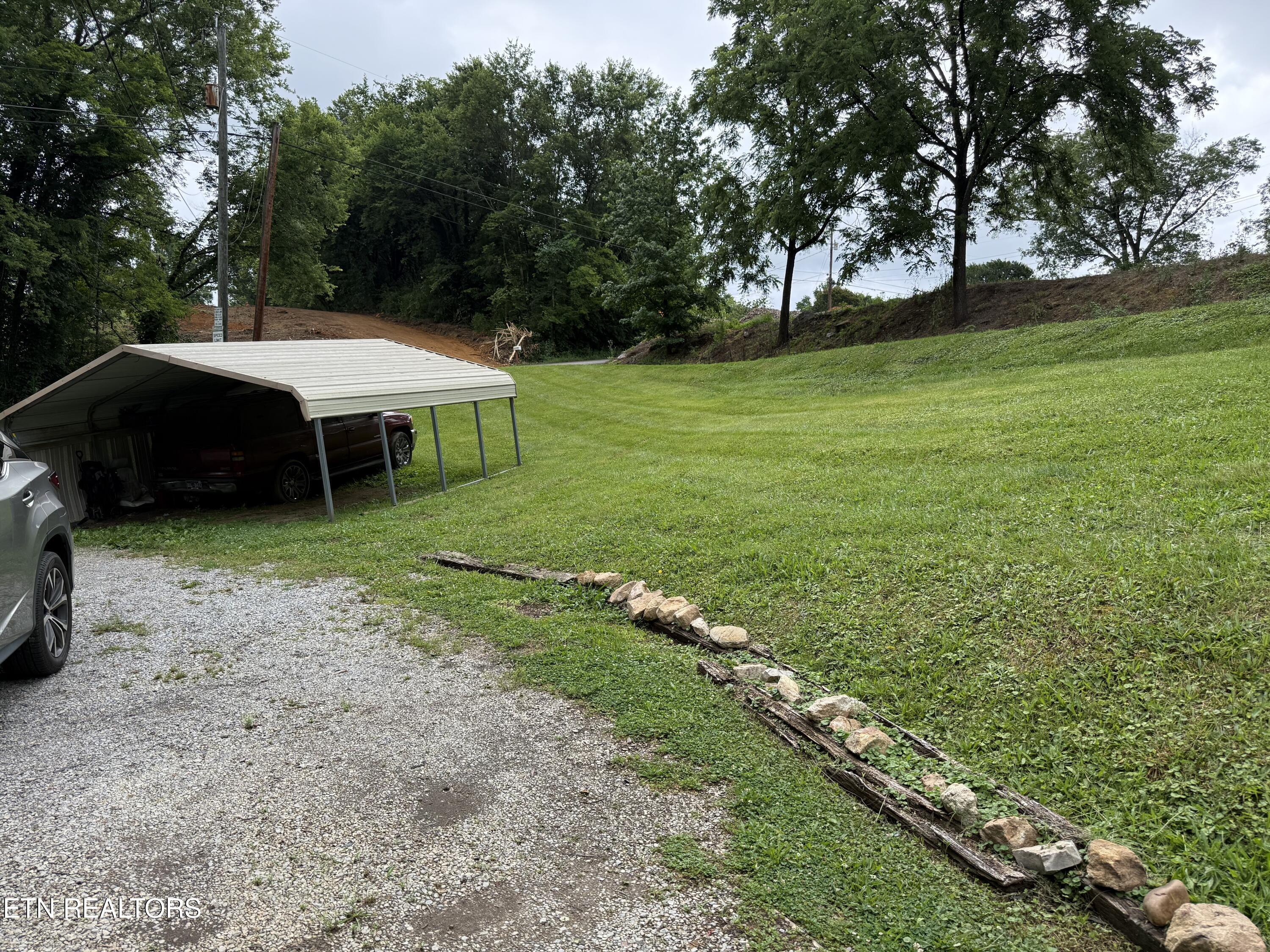 2005 Neubert Road Knoxville, TN 37914 - Photo 28 of 38 IMG_2642
