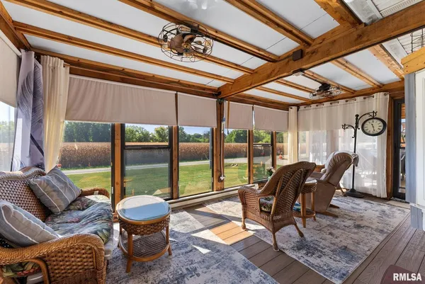$399,999 | 1422 McCloud Road, Aledo, IL 61231