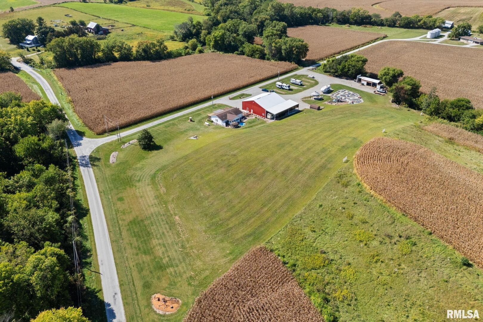 1422 McCloud Road Aledo, IL 61231 - Photo 43 of 44 an aerial view of a house