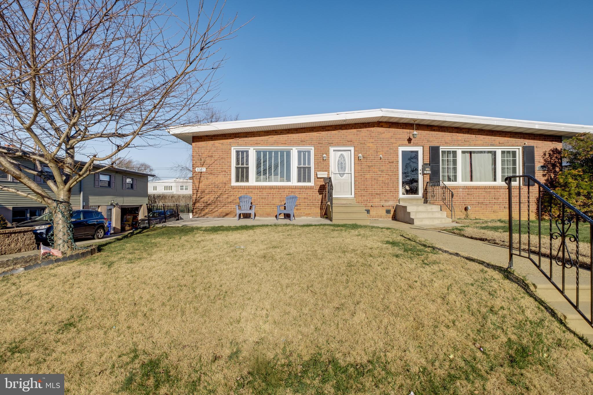 1037 Surrey Road Philadelphia, PA 19115 - Photo 1 of 37