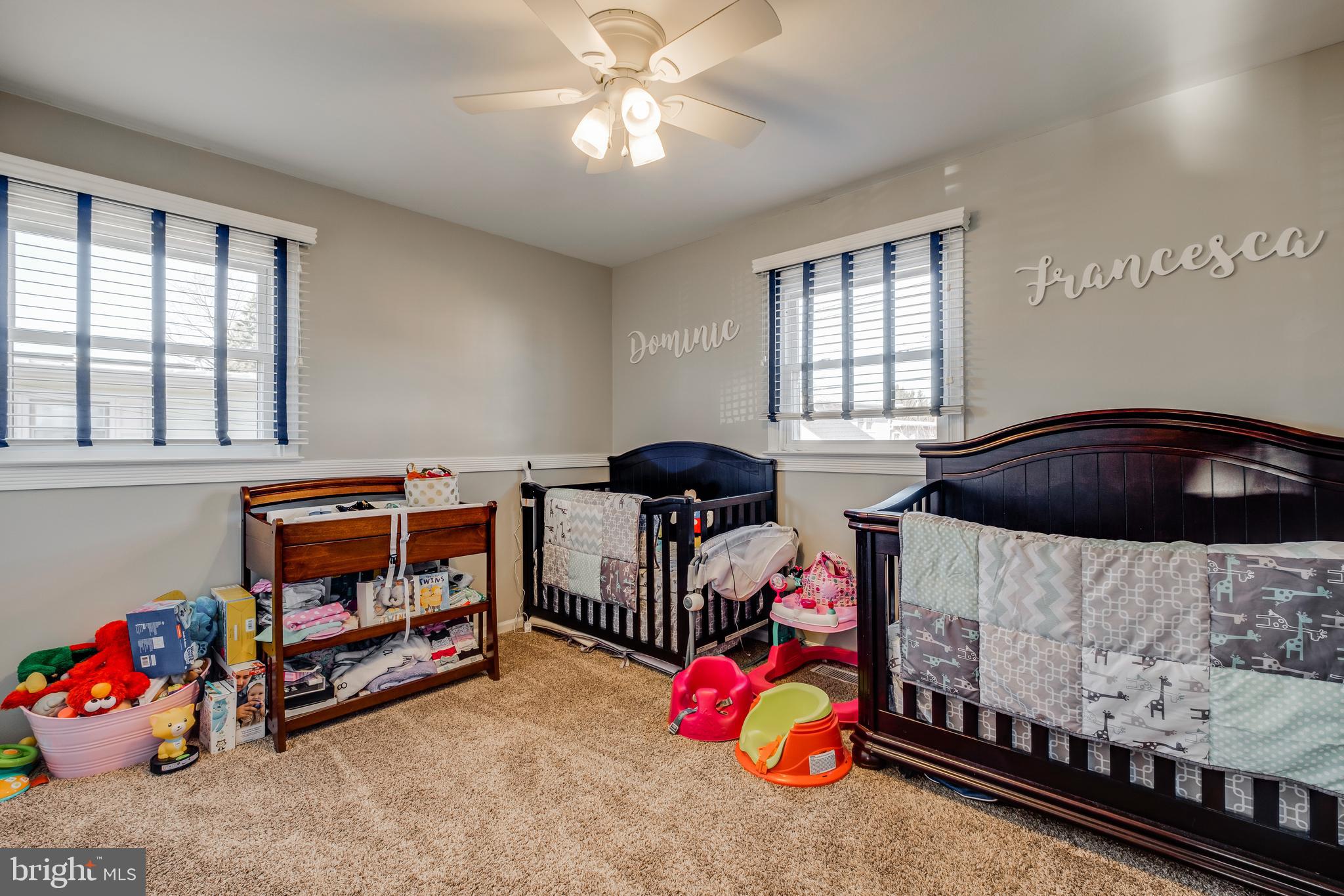 1037 Surrey Road Philadelphia, PA 19115 - Photo 19 of 37