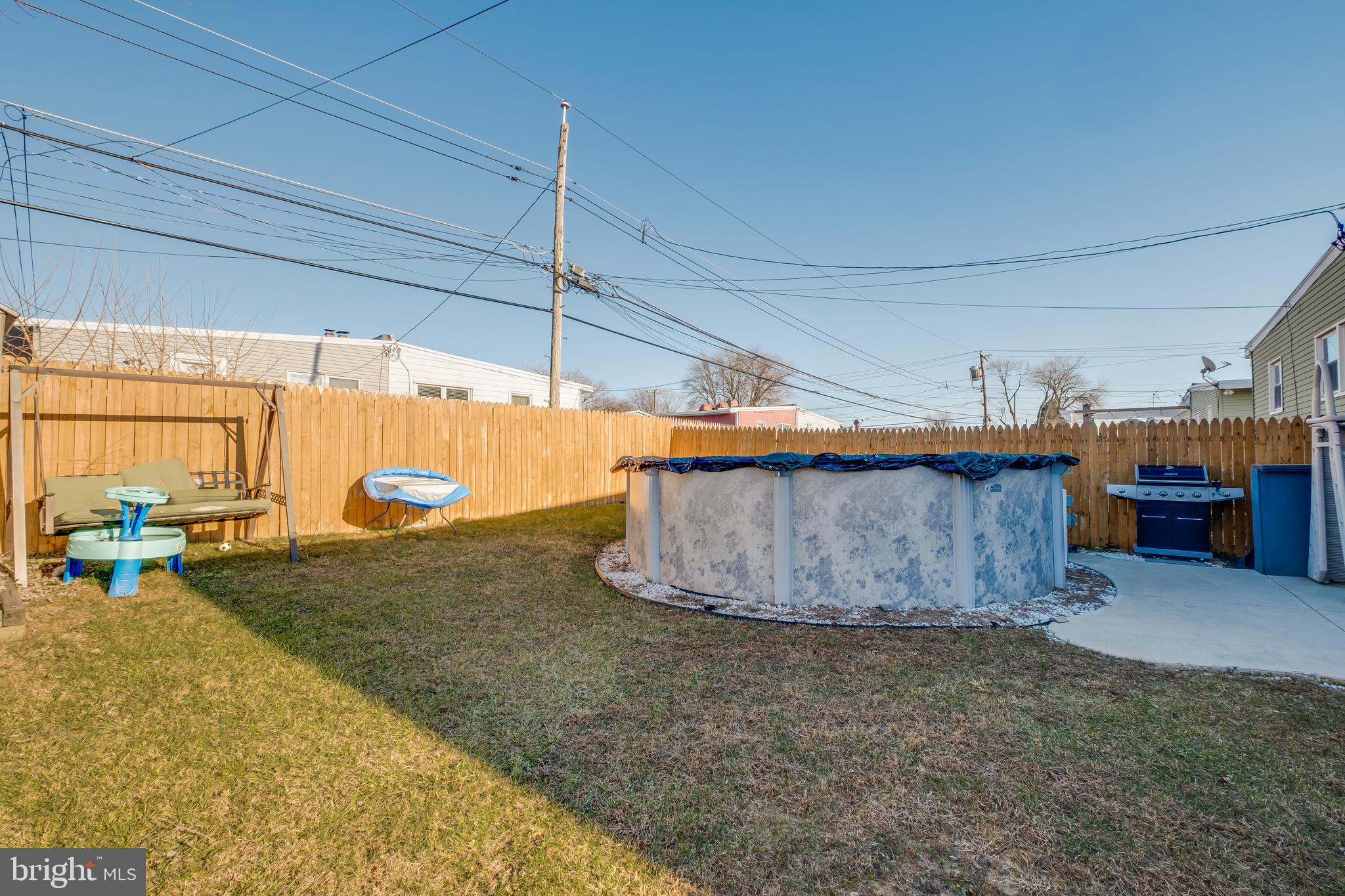 1037 Surrey Road Philadelphia, PA 19115 - Photo 33 of 37