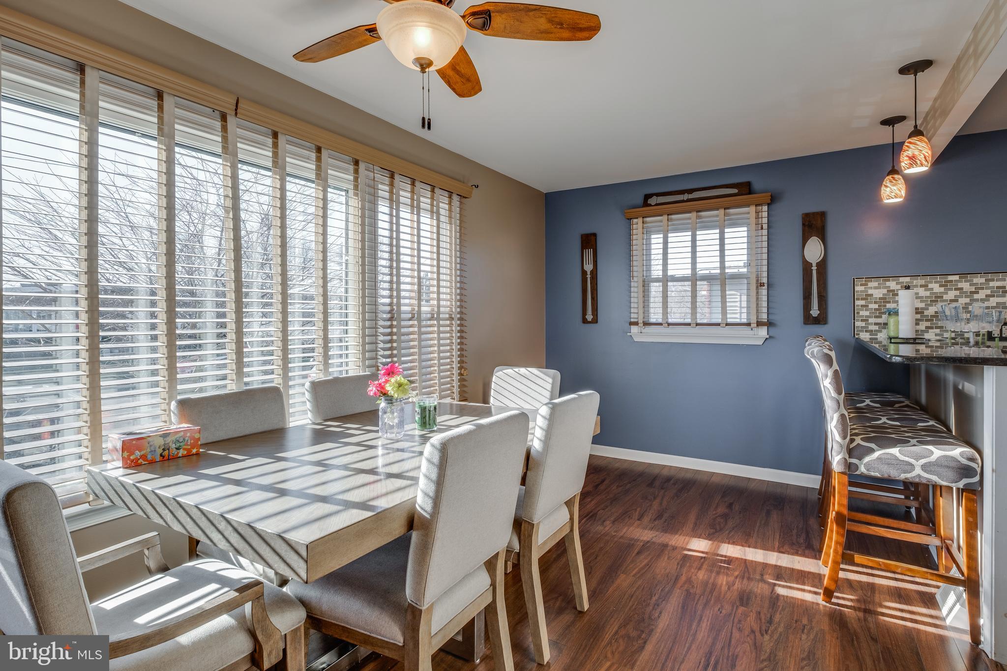 1037 Surrey Road Philadelphia, PA 19115 - Photo 9 of 37