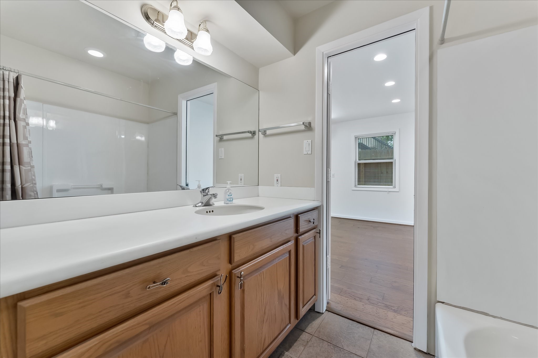 4206 Law Street Houston, TX 77005 - Photo 23 of 37
